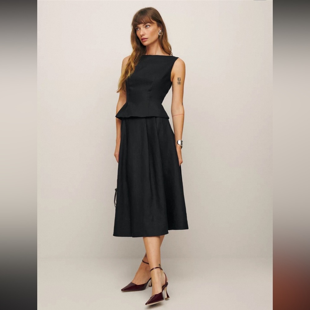 Reformation “Moya” linen two piece set in black